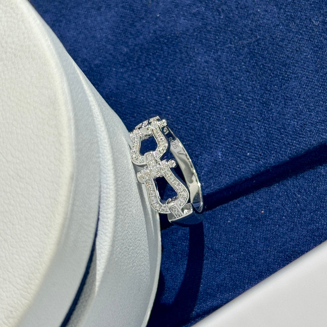 fred double horseshoe buckle silver ring jza195