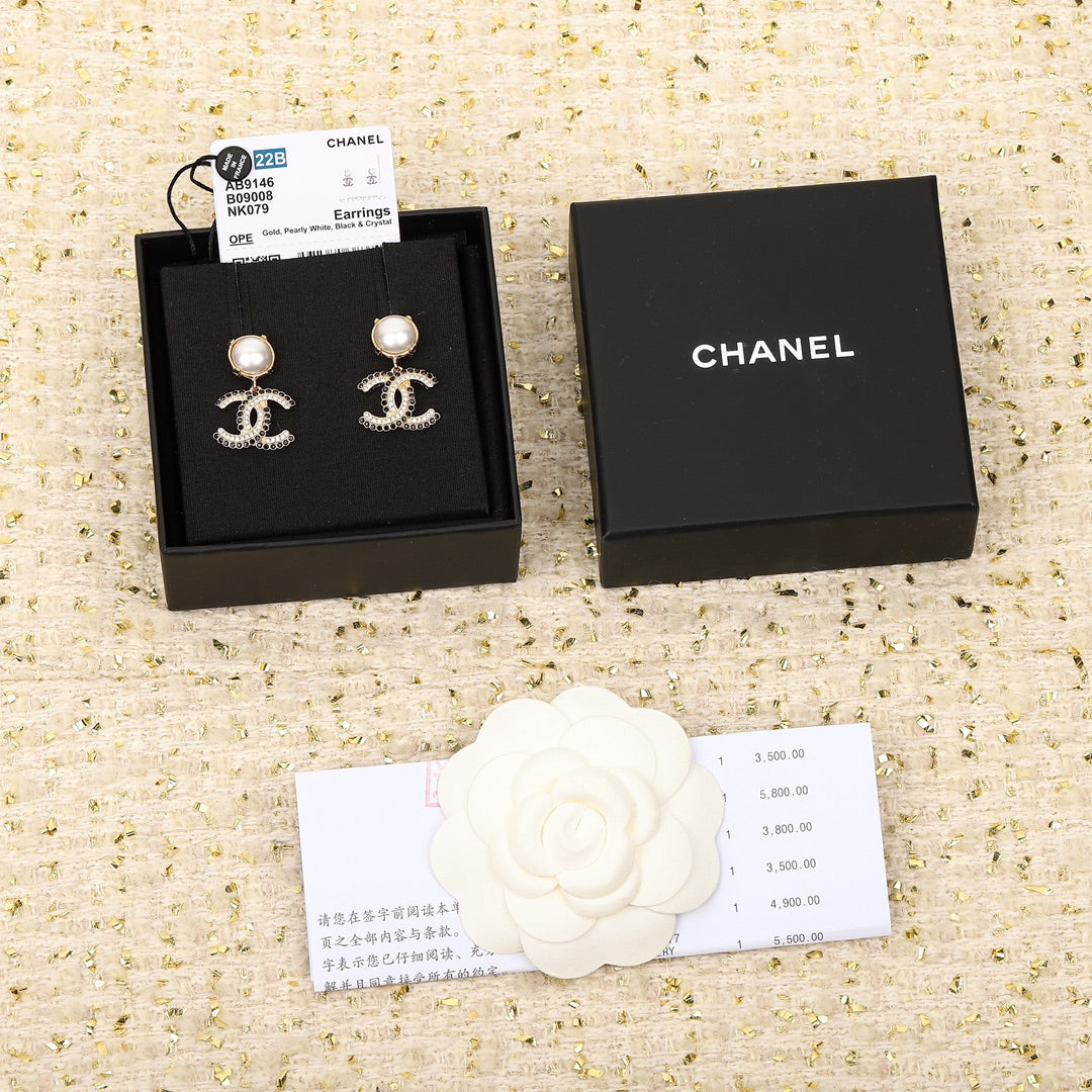 cha double c yellow gold earrings eha600