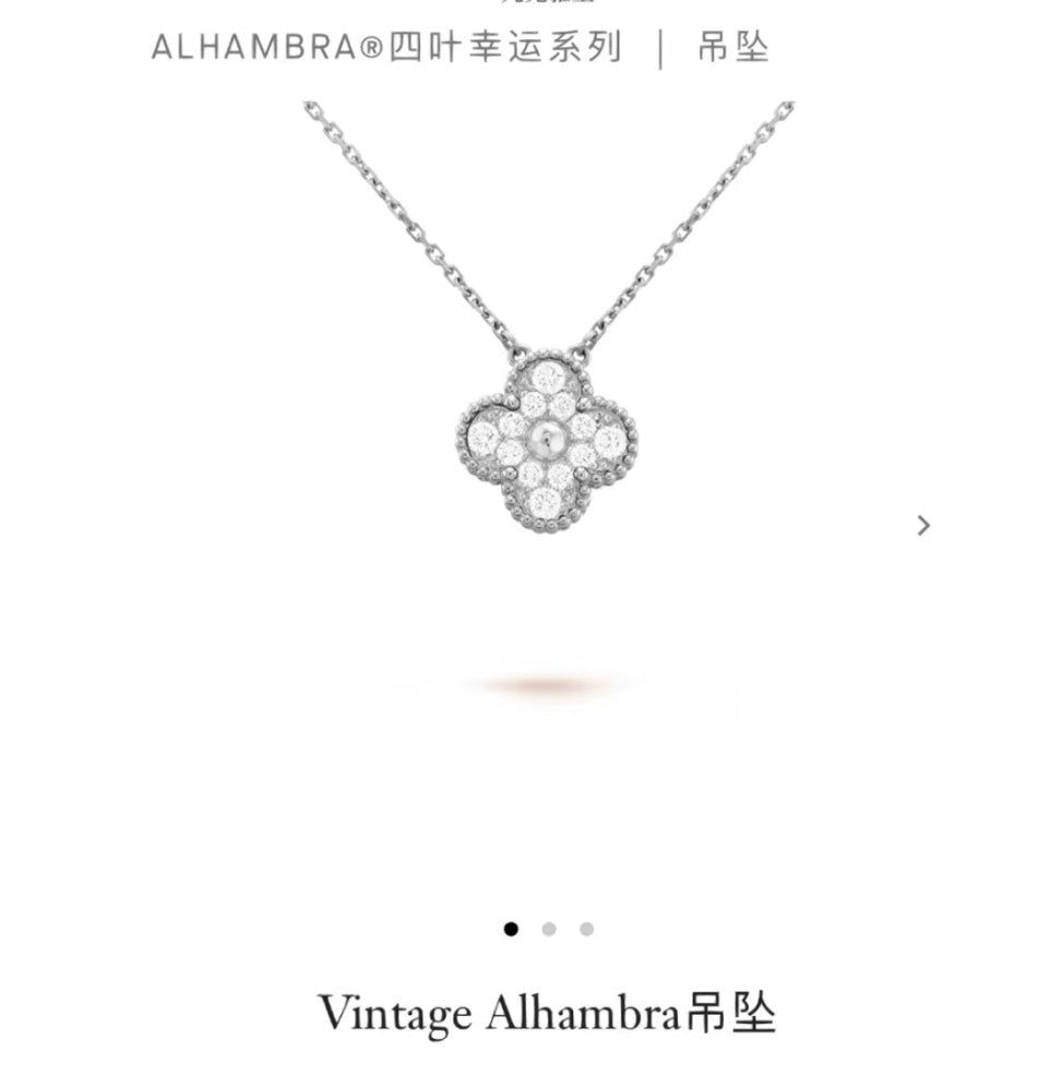 Clover Full Diamond Single Flower Silver Necklace XLA373