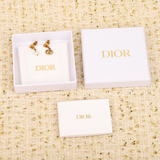 do love hanging cd bead yellow gold earrings eha637