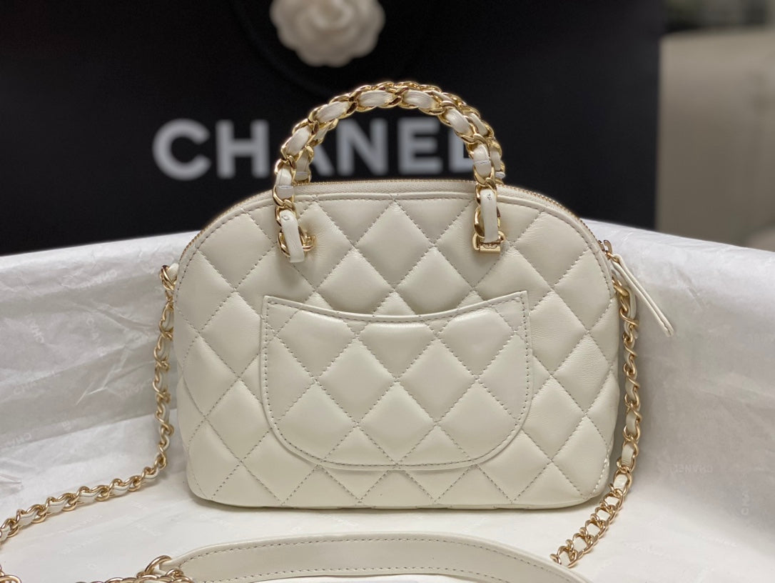 CHA 15CM white black horse shell handbag AP5130