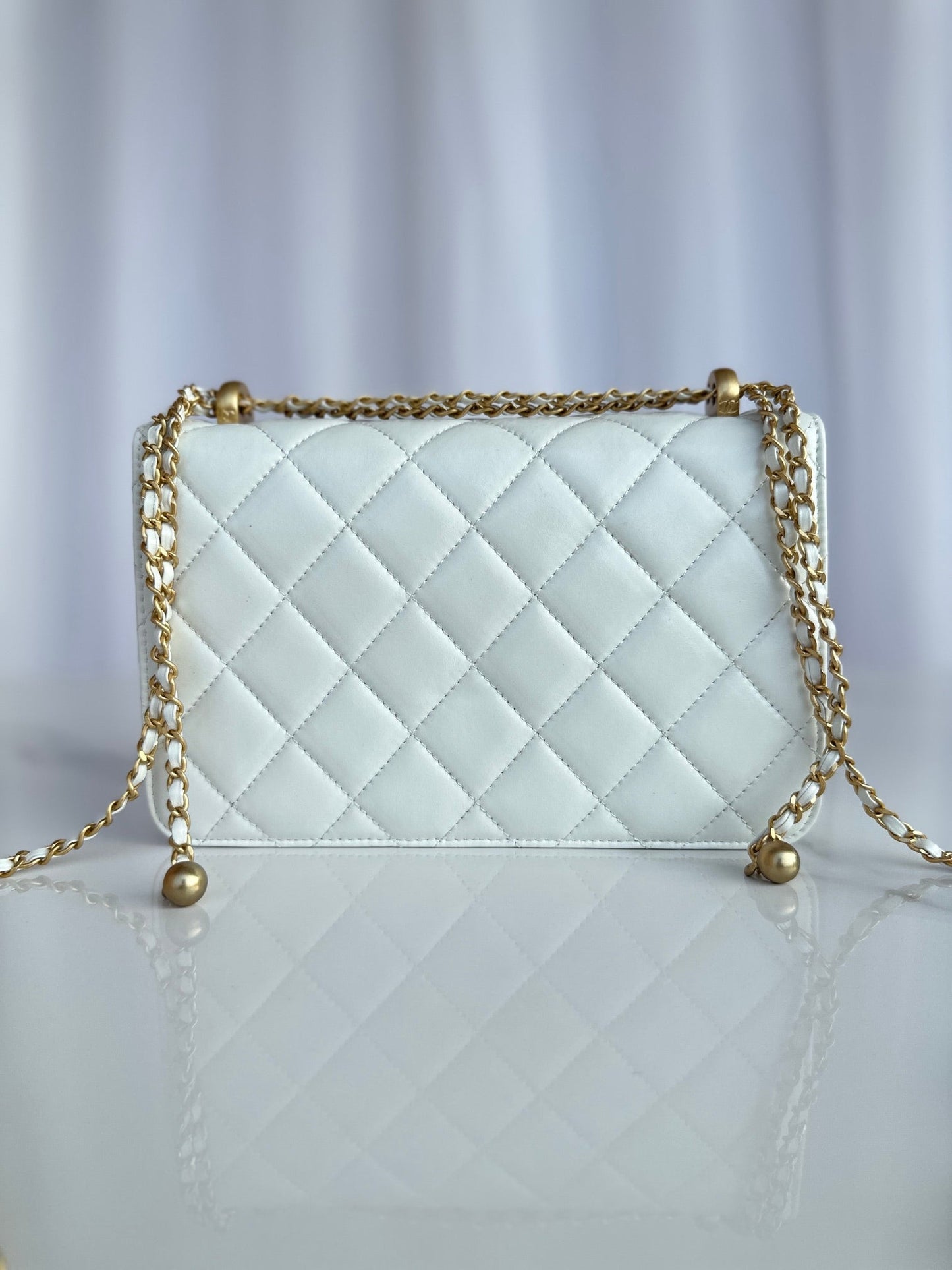 22CM white cowhide crossbody shoulder bag AS2649