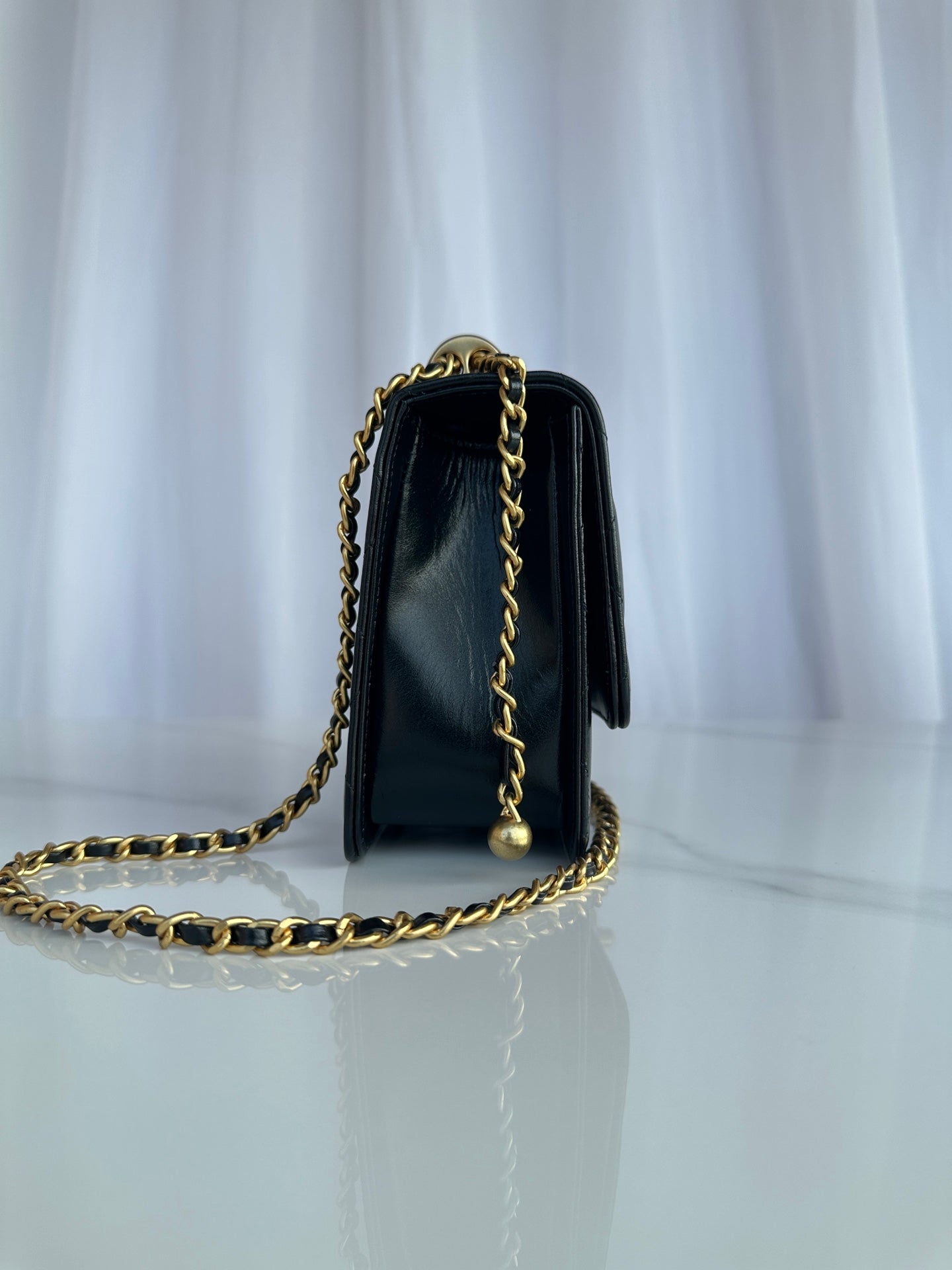 22CM black cowhide crossbody shoulder bag AS2649