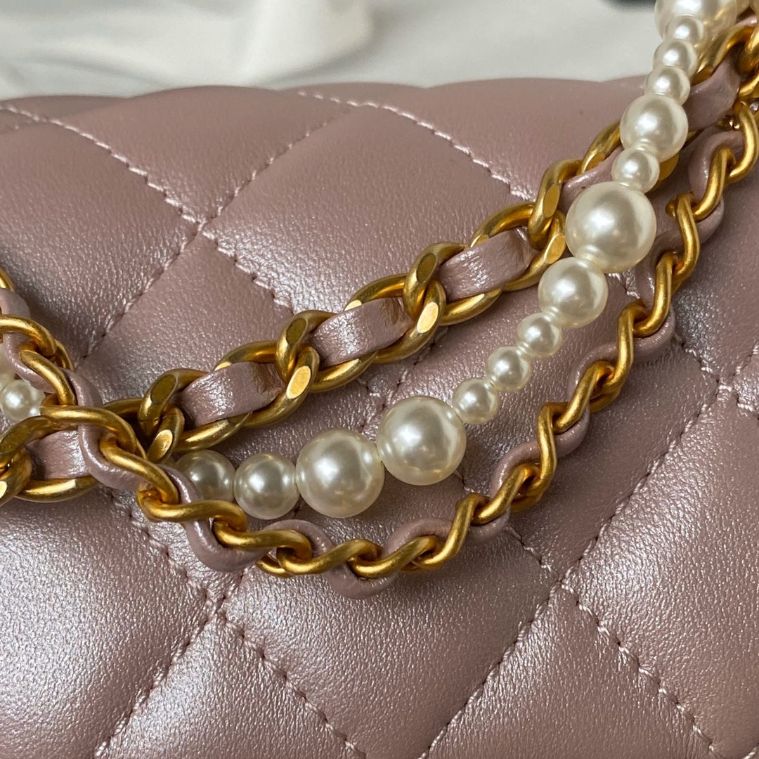 CHA 12.5CM Pink 124P Pearl Chain Cross Shoulder Bag AS438