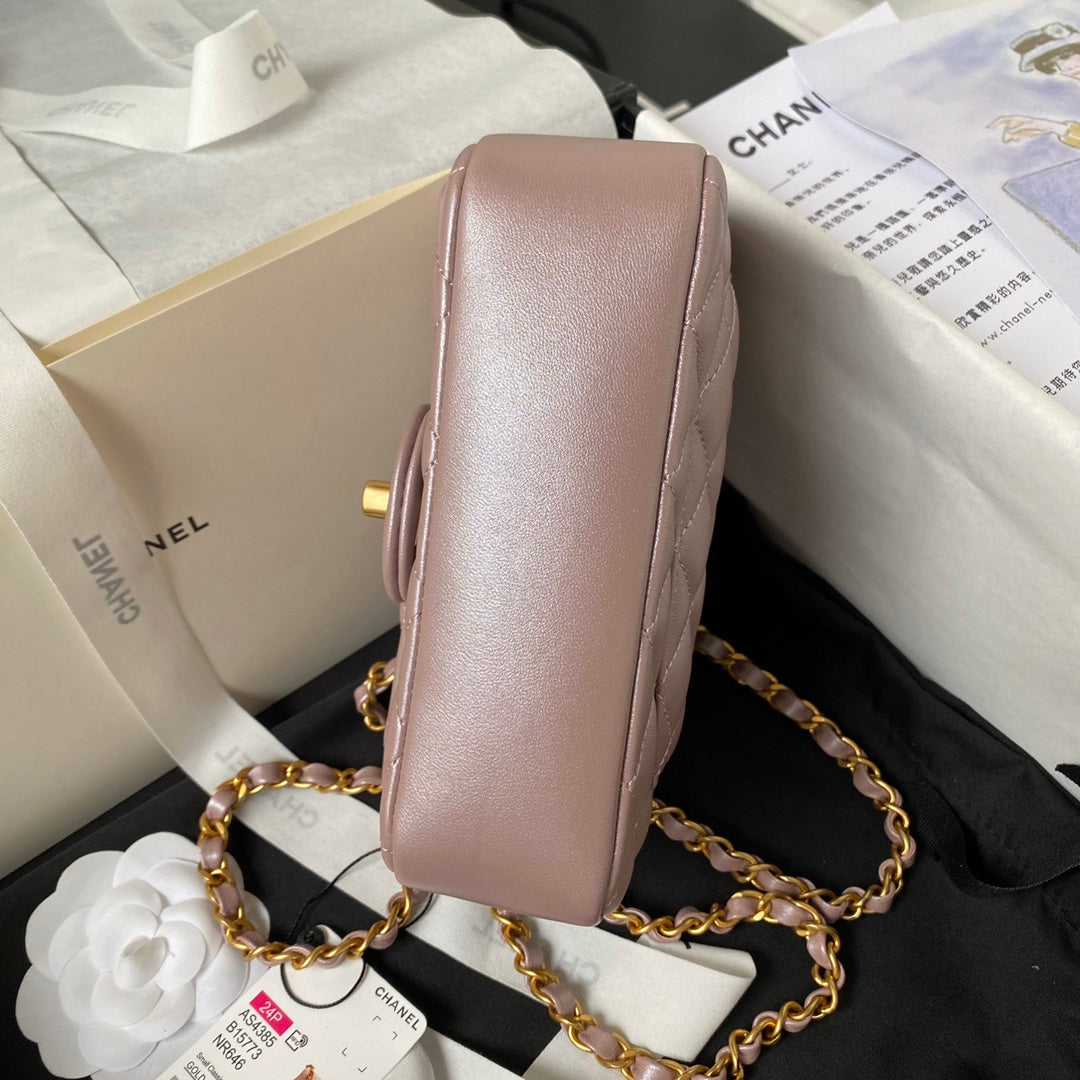 CHA 12.5CM Pink 124P Pearl Chain Cross Shoulder Bag AS438