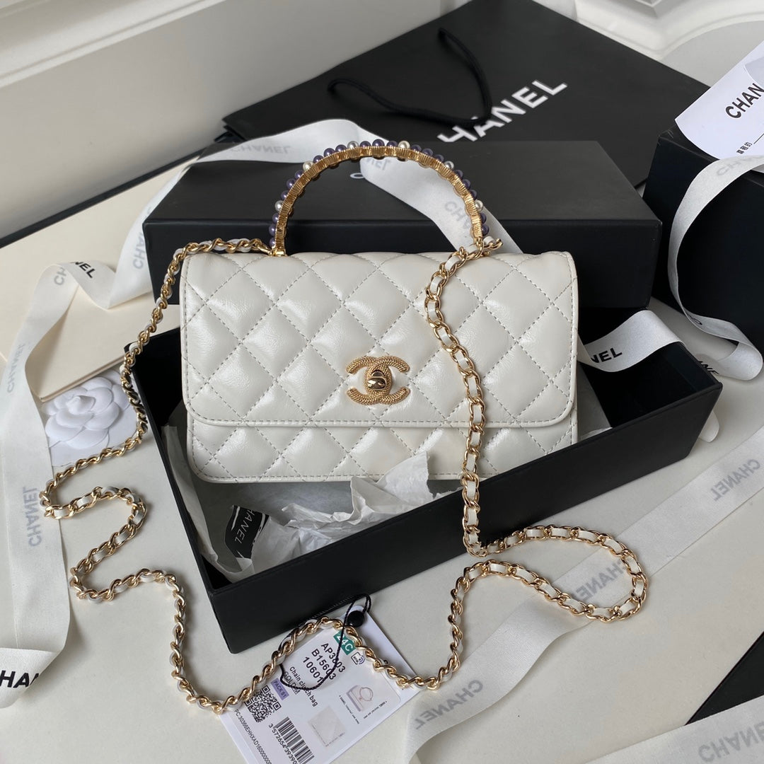 19CM WoC embossed double C pearl white crossbody handbag Ap3803