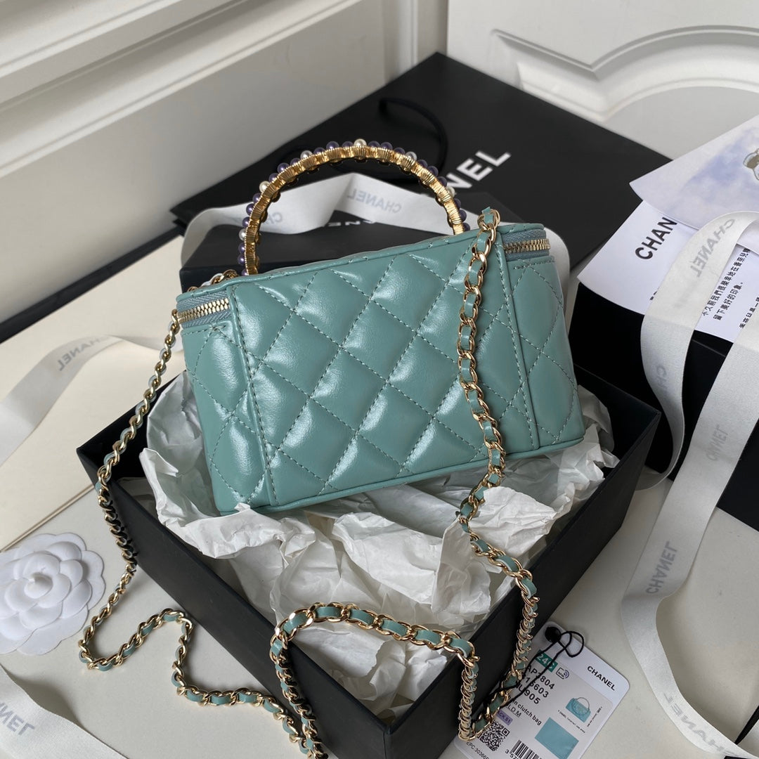 CHA 17CM Blue Woc Pearl Handheld Shoulder Bag Ap3804