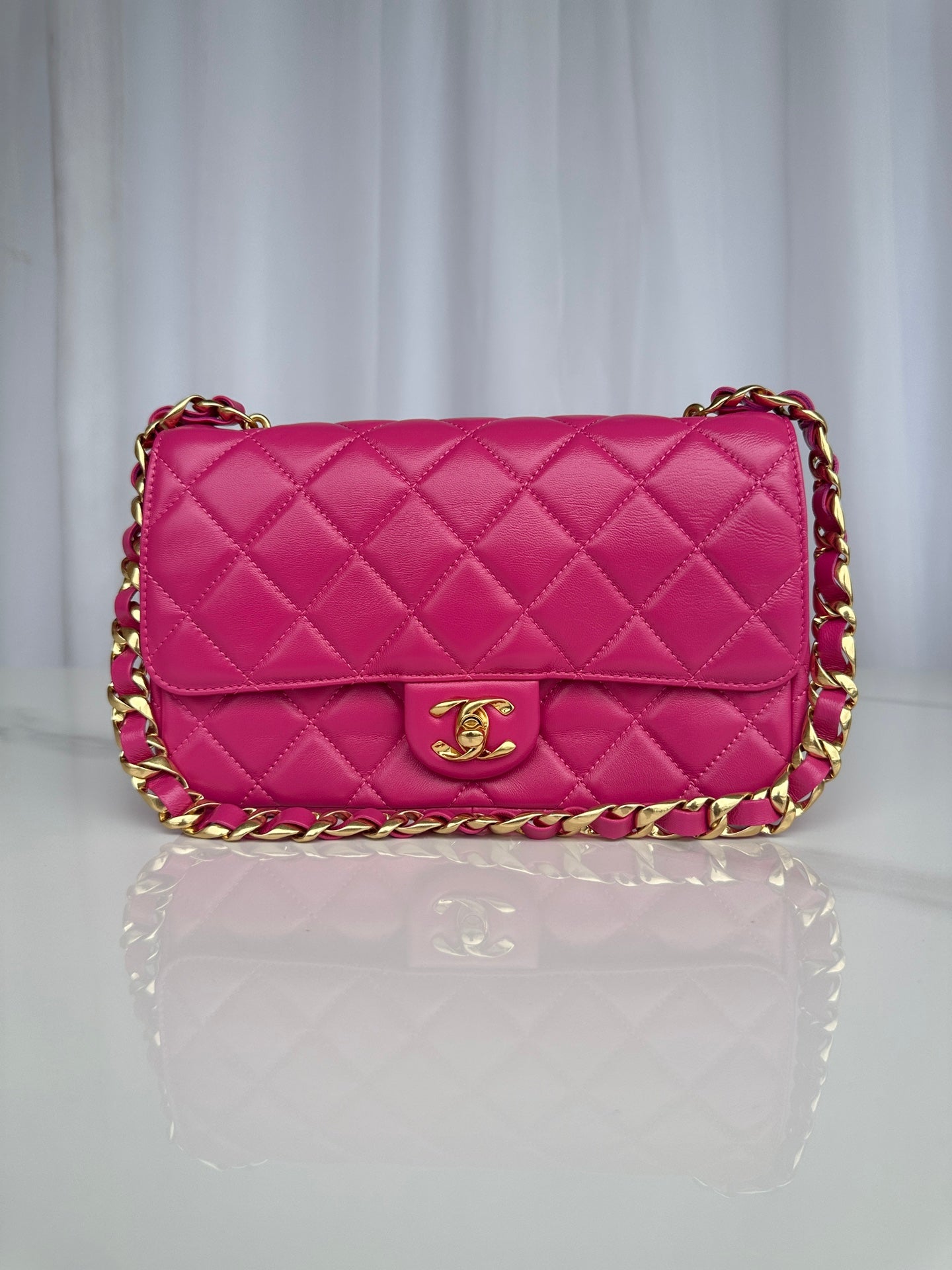 CHA 24CM Pink Sheepskin Cross Shoulder Bag AS6300