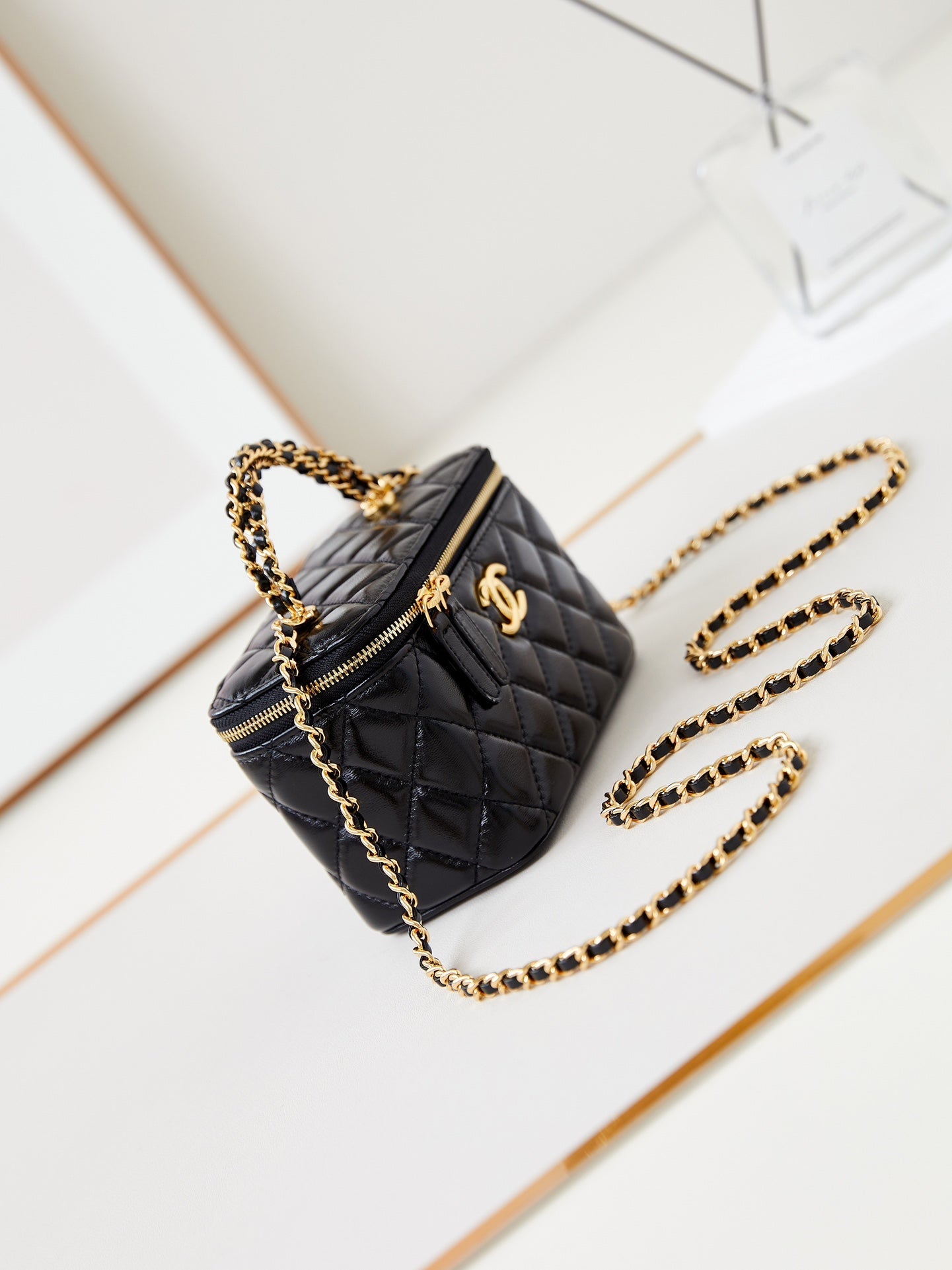 CHA 9.5CM black chain rectangular box bag AP4168