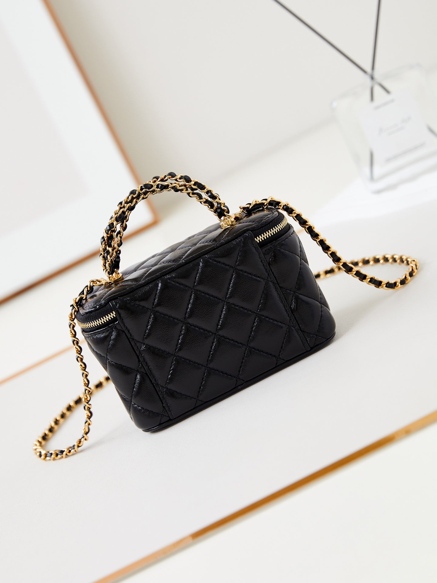 CHA 9.5CM black chain rectangular box bag AP4168