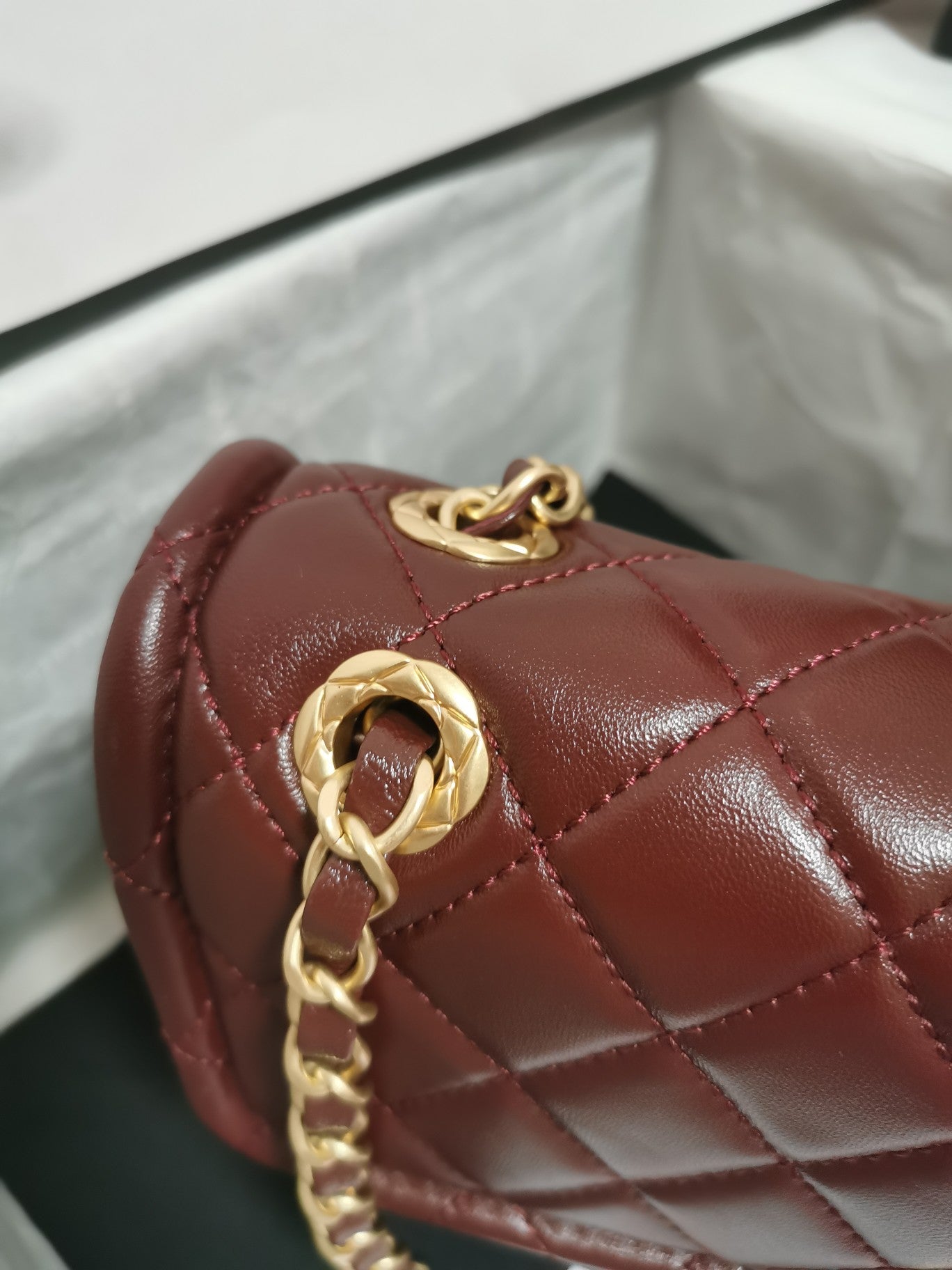 25CM burgundy sheepskin crossbody shoulder bag AS4686