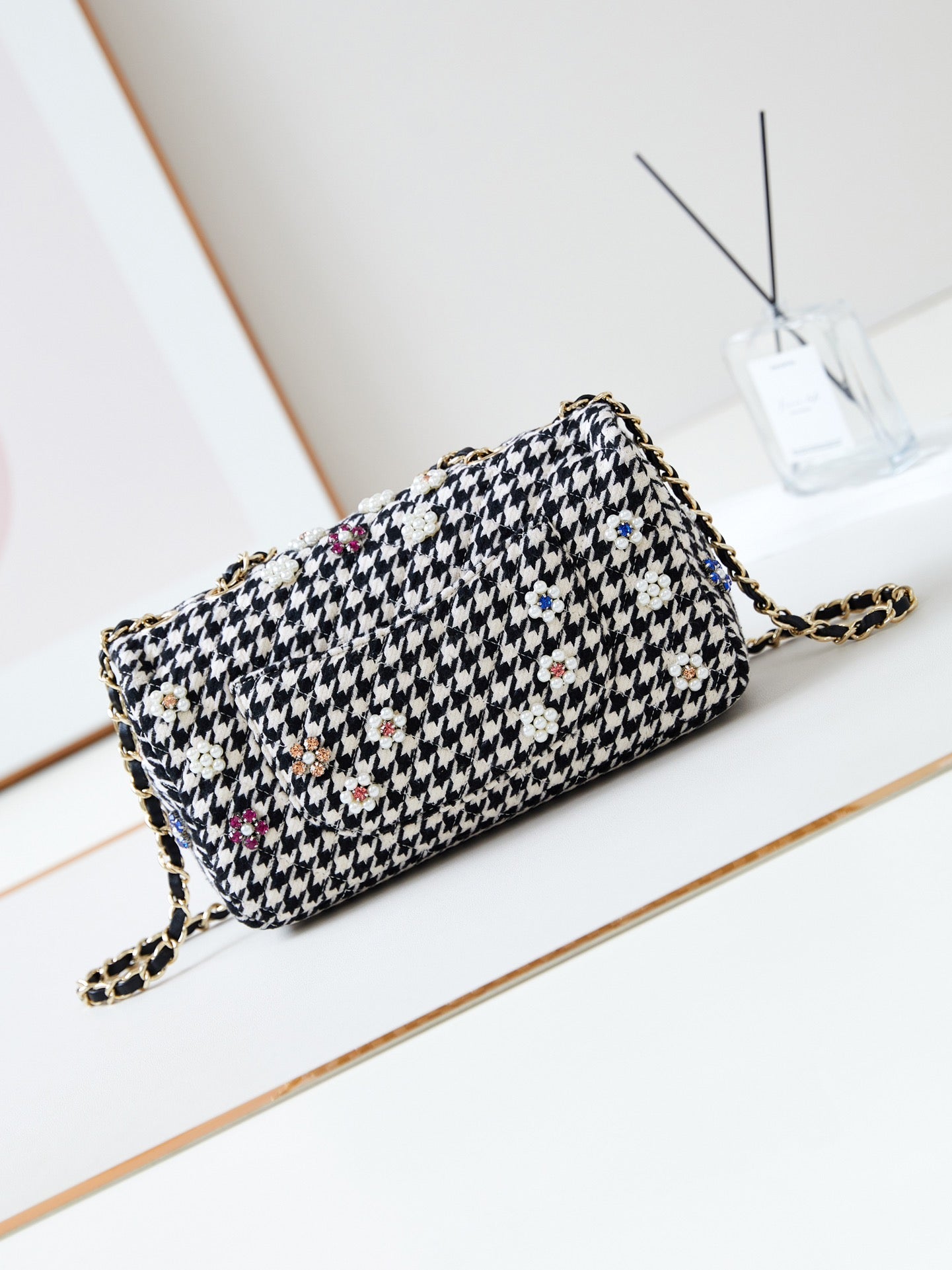 25CM sequined pearl CF shoulder crossbody bag AS1112