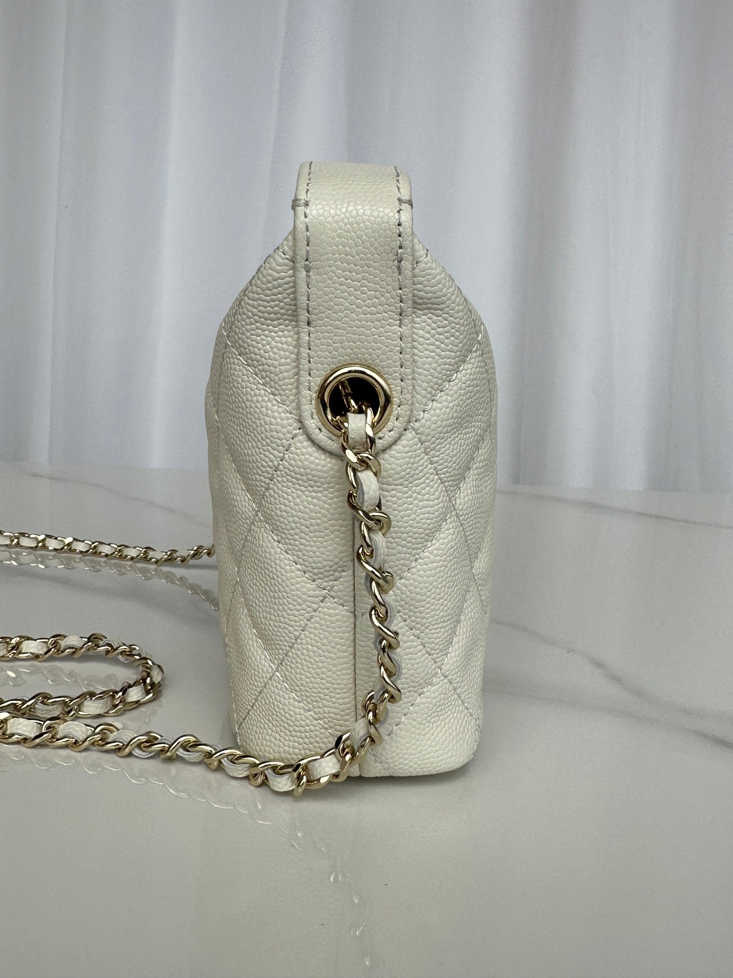 19CM white ball patterned cowhide hand-held armpit bag AS4386