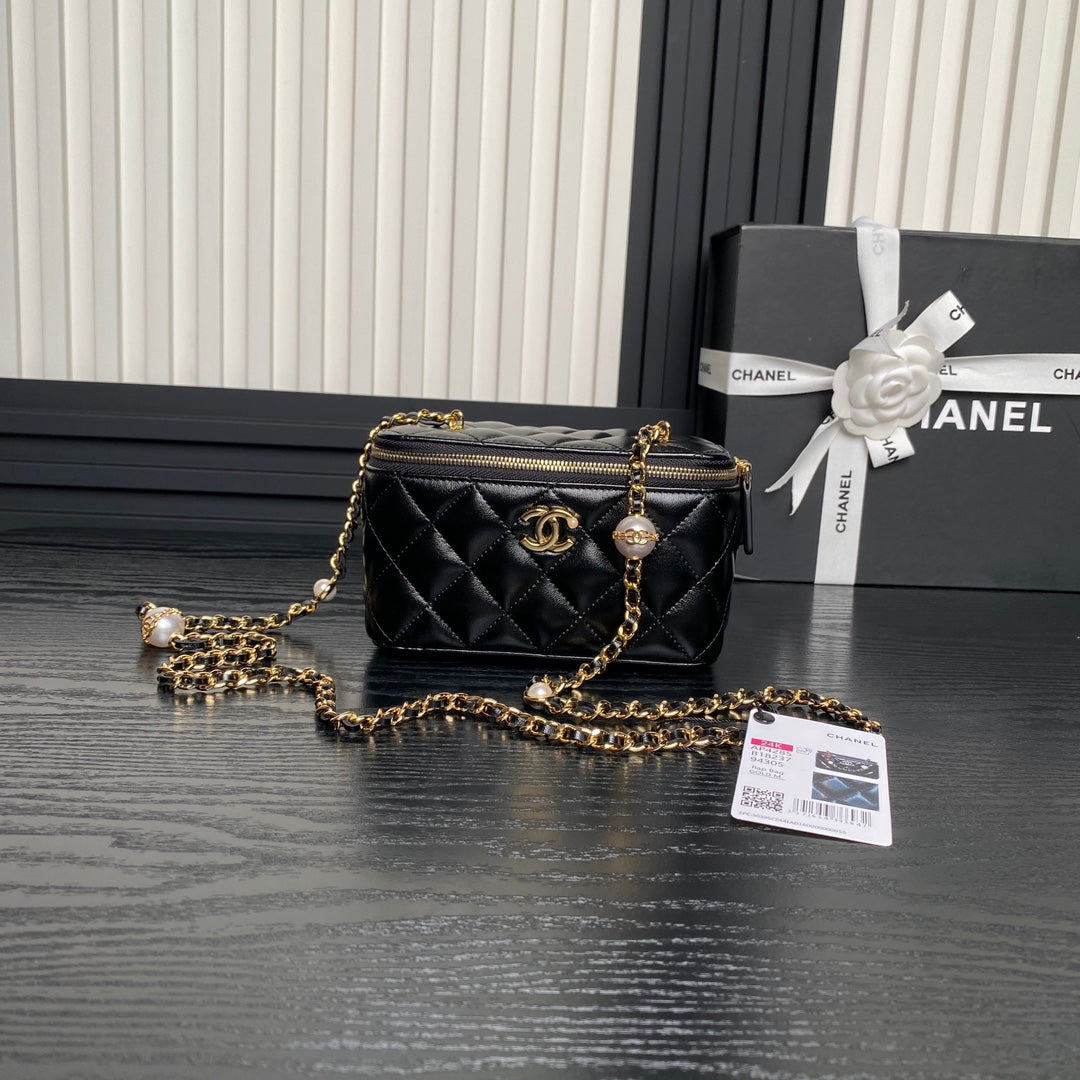 CHA 17CM Black 24K Pearl Cross Shoulder Bag AP4285