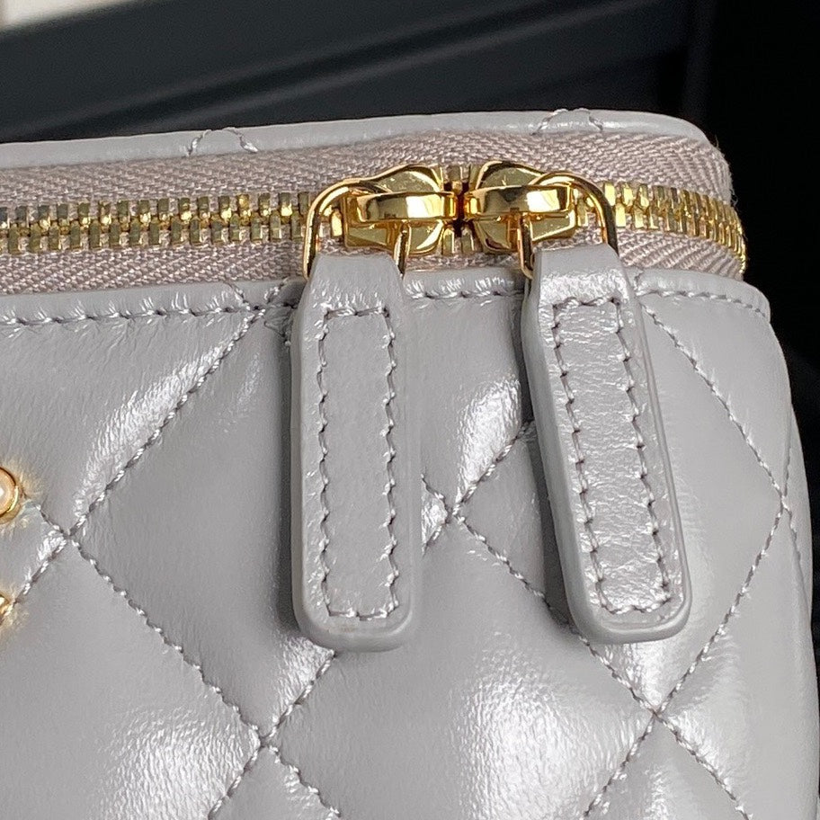 CHA 17CM white 24K pearl crossbody shoulder bag AP4285