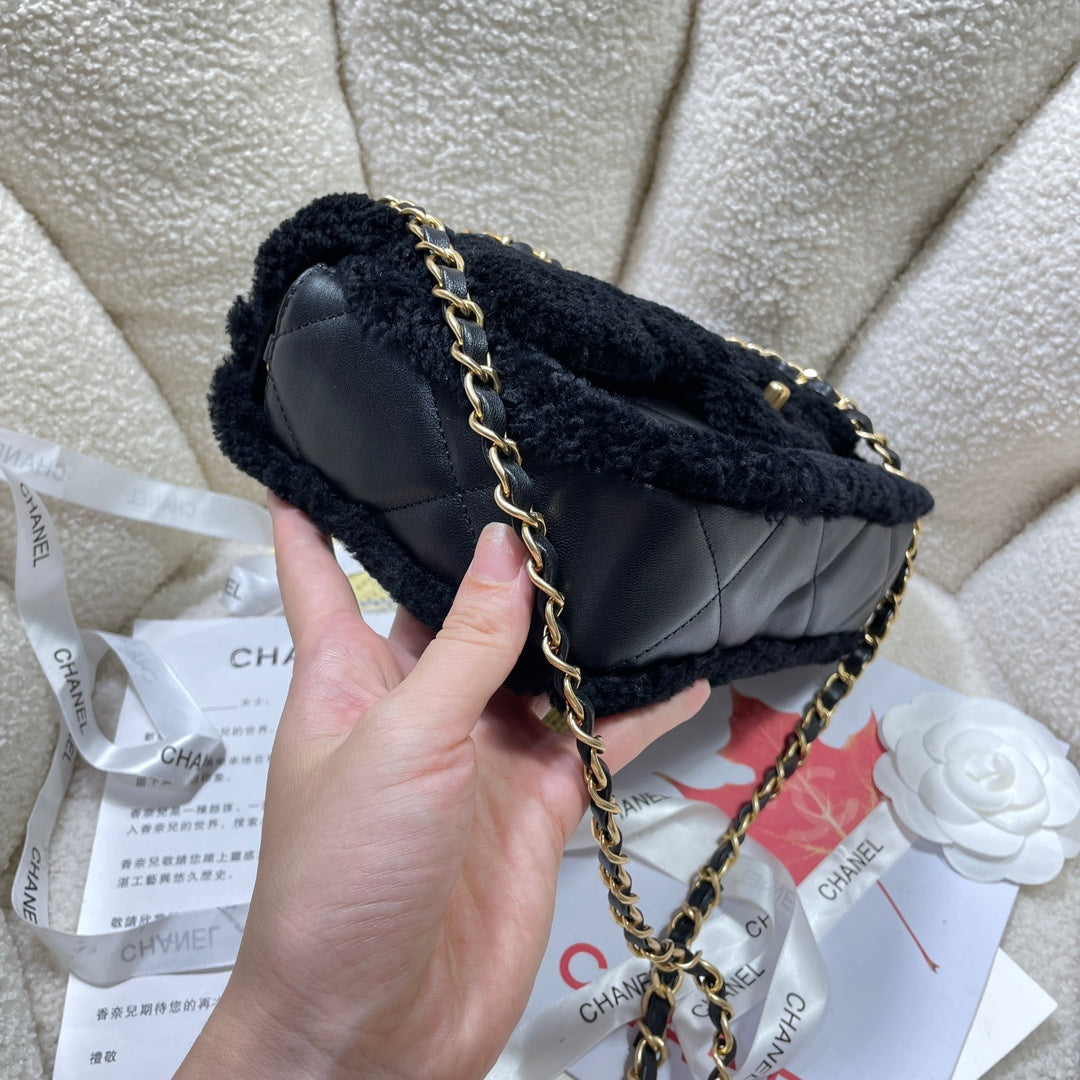 CHA 16CM Black 24k Teddy Bear Shoulder Bag AS5149