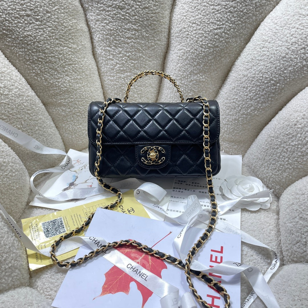 cha 21cm black sheepskin cross shoulder bag 4362