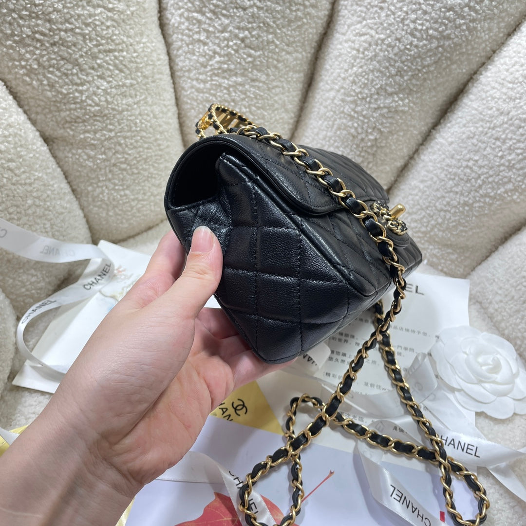 cha 21cm black sheepskin cross shoulder bag 4362