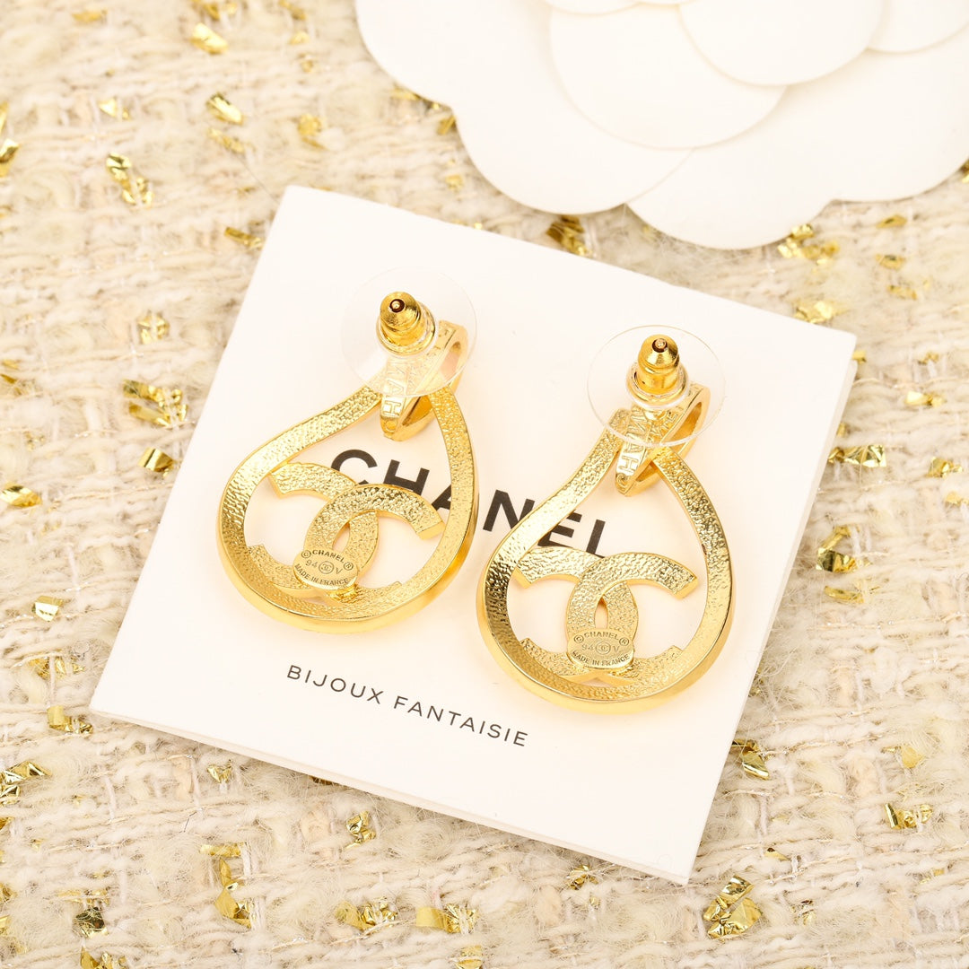 CHA waterdrop engraved letter earrings EHA705