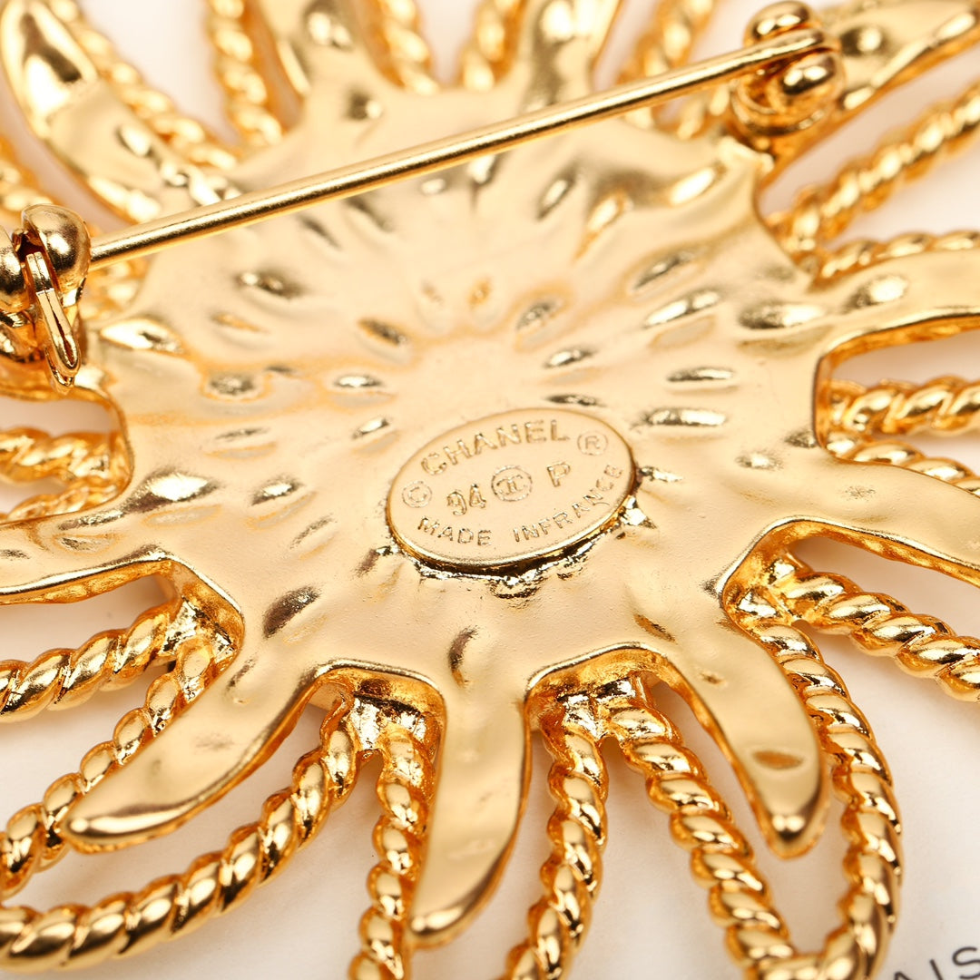 sun yellow gold brooch xza51