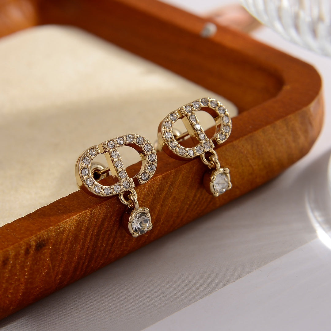 DO Petit Crystal Silver Earrings EHA735