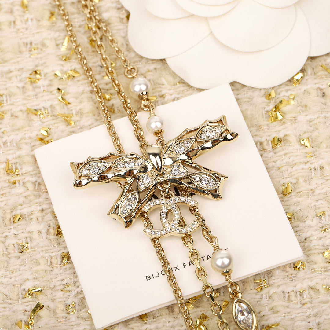 Bow triple chain pearl necklace XLA427