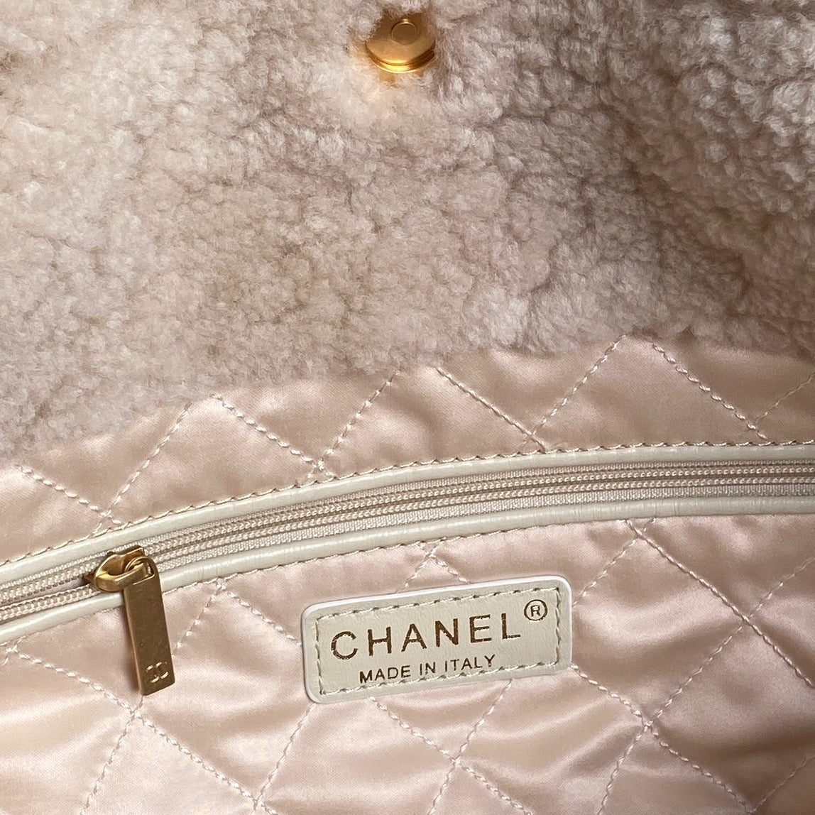 cha 35cm light pink 24k underarm shoulder bag as3260