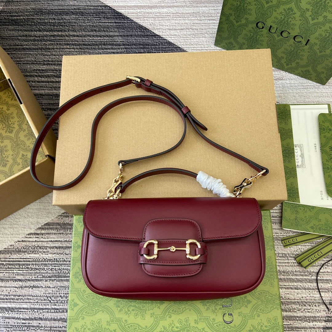 Horsebit 1955 series 22.6CM burgundy handbag 815206