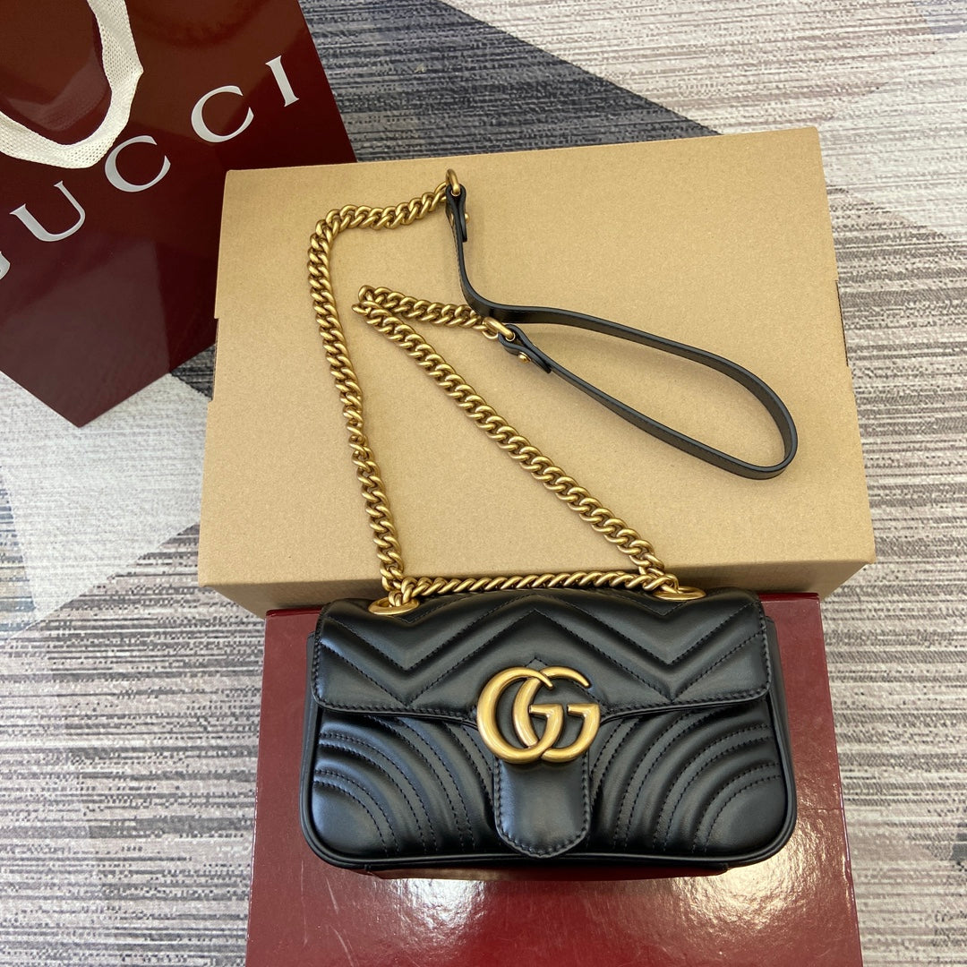 GG Marmont 22CM Black Shoulder Bag 446744