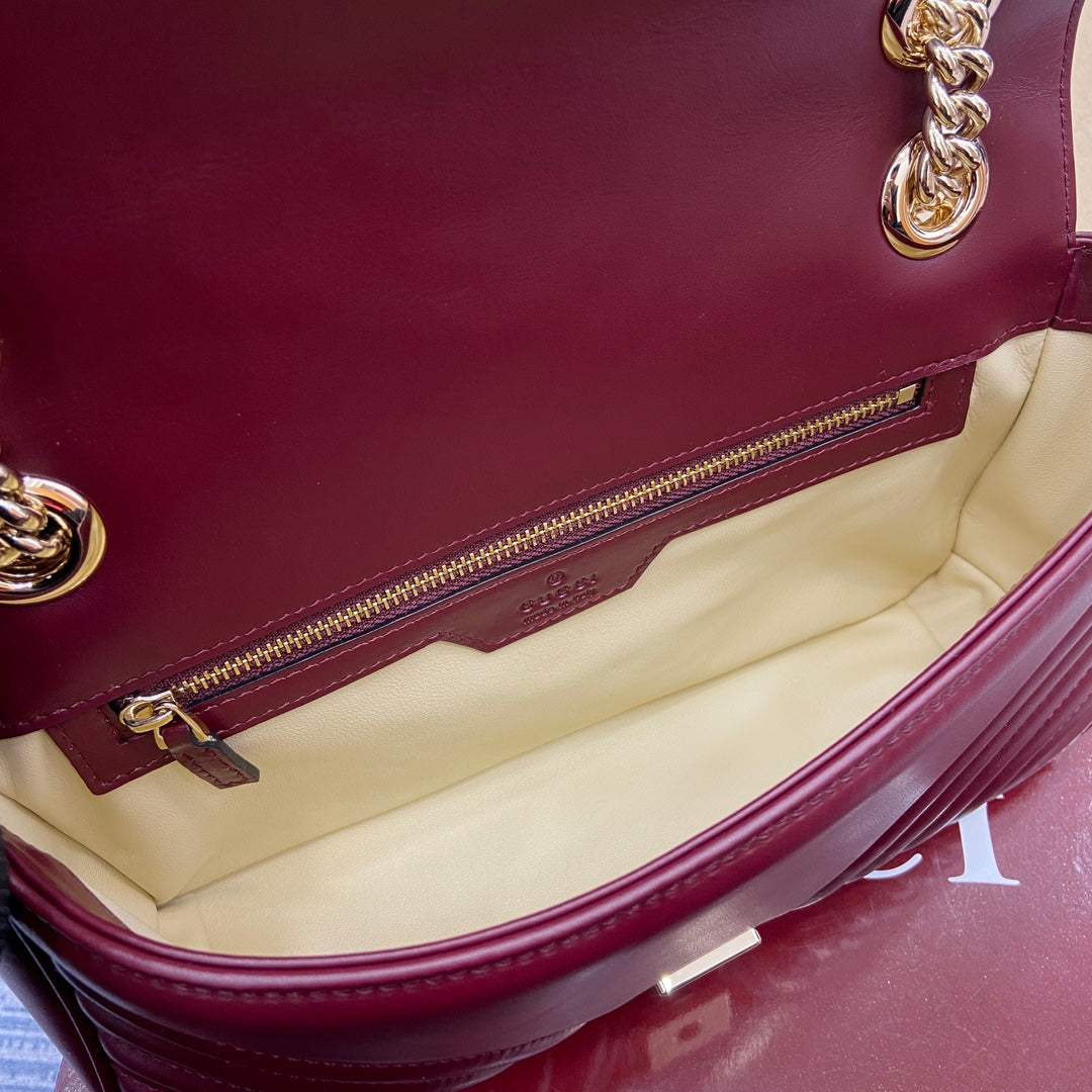 marmont series 26cm red chain shoulder backpack 443497