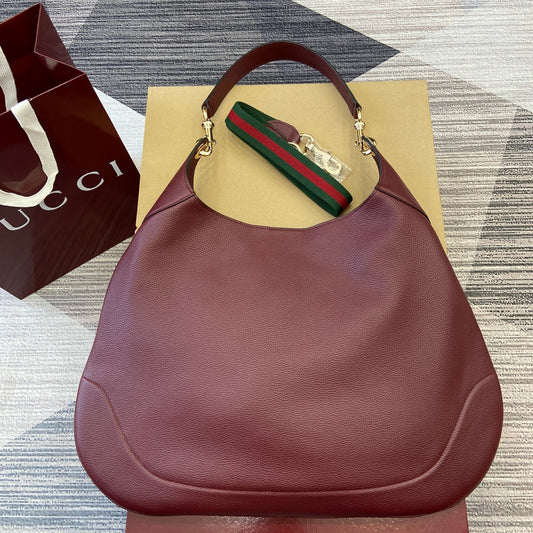 gg 49cm burgundy double lock shoulder bag 820169