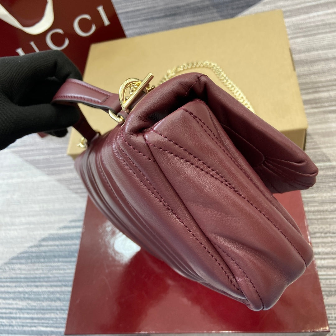 25.9CM Milano wine red crossbody handbag 806016