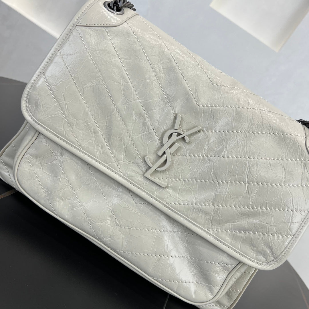 NIKI 32cm White folding leather handbag 498830