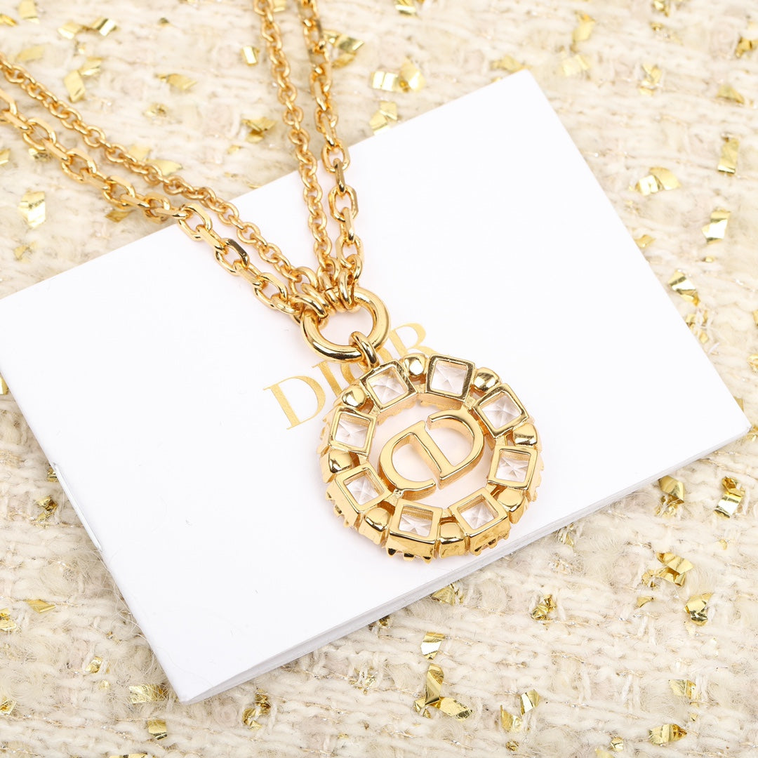 Round square diamond yellow gold necklace XLA459