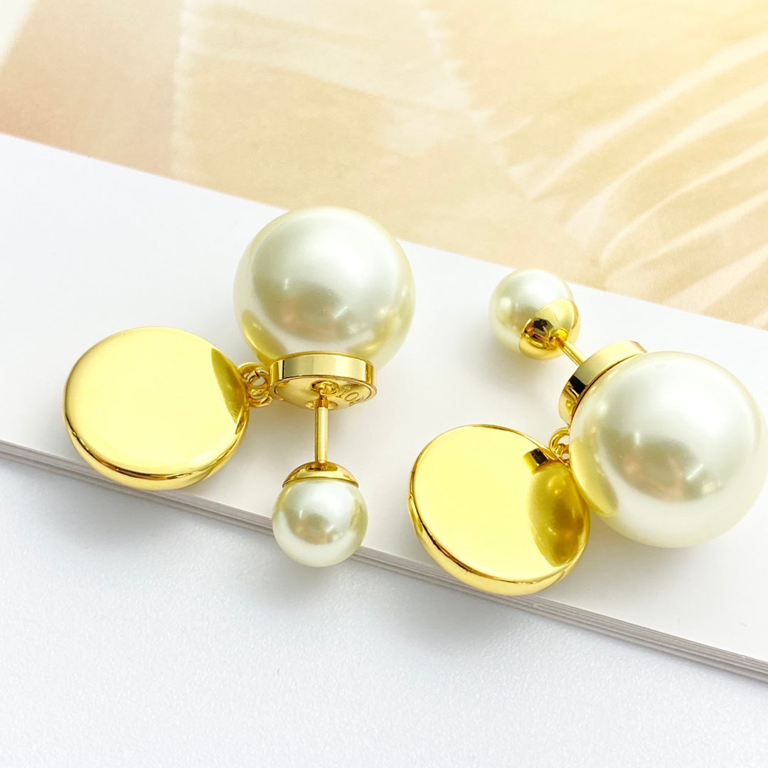 Round pendant double ball pearl bee earrings EHA769