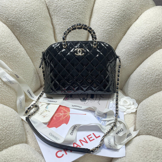 CHA 20.5CM black patent leather shell handbag 3969