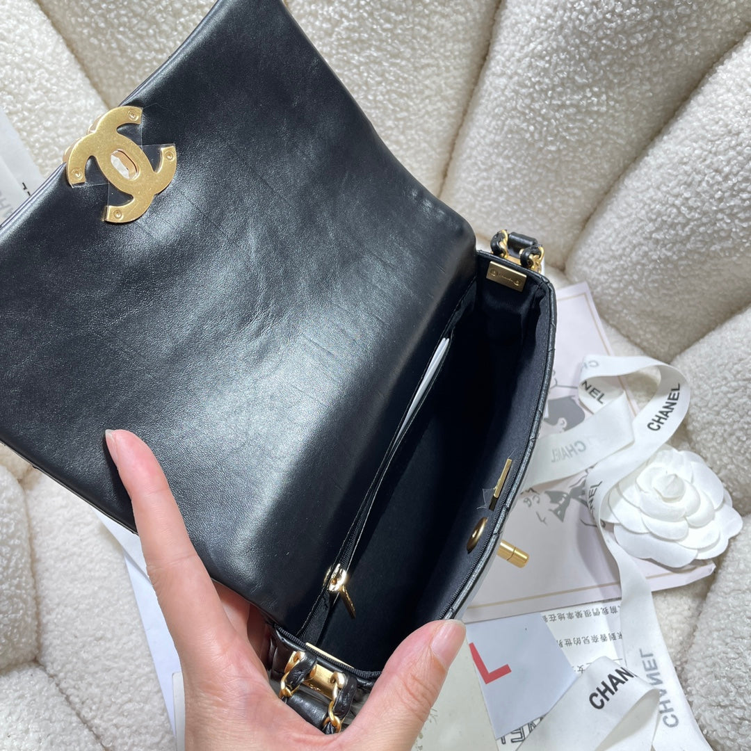 CHA 13.5CM black 23K cowhide  shoulder bag 4423