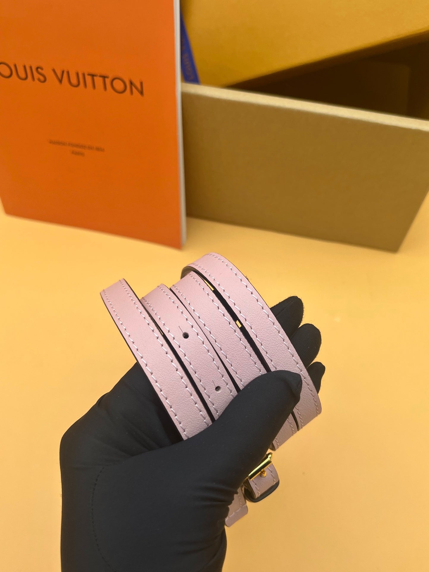 M11303 Monogram crossbody bag Brown Pink