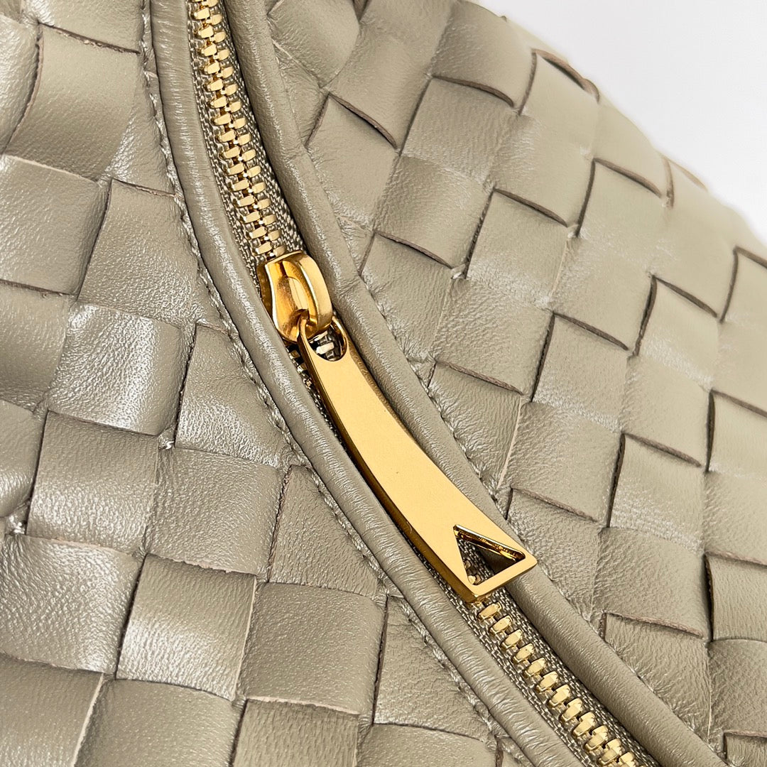 Bottega Veneta Jodie Medium Taupe 690225