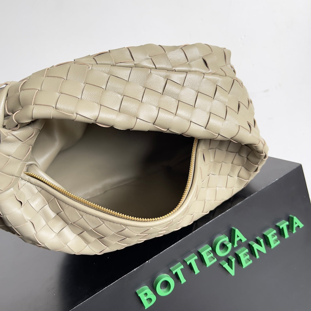Bottega Veneta Jodie Medium Taupe 690225