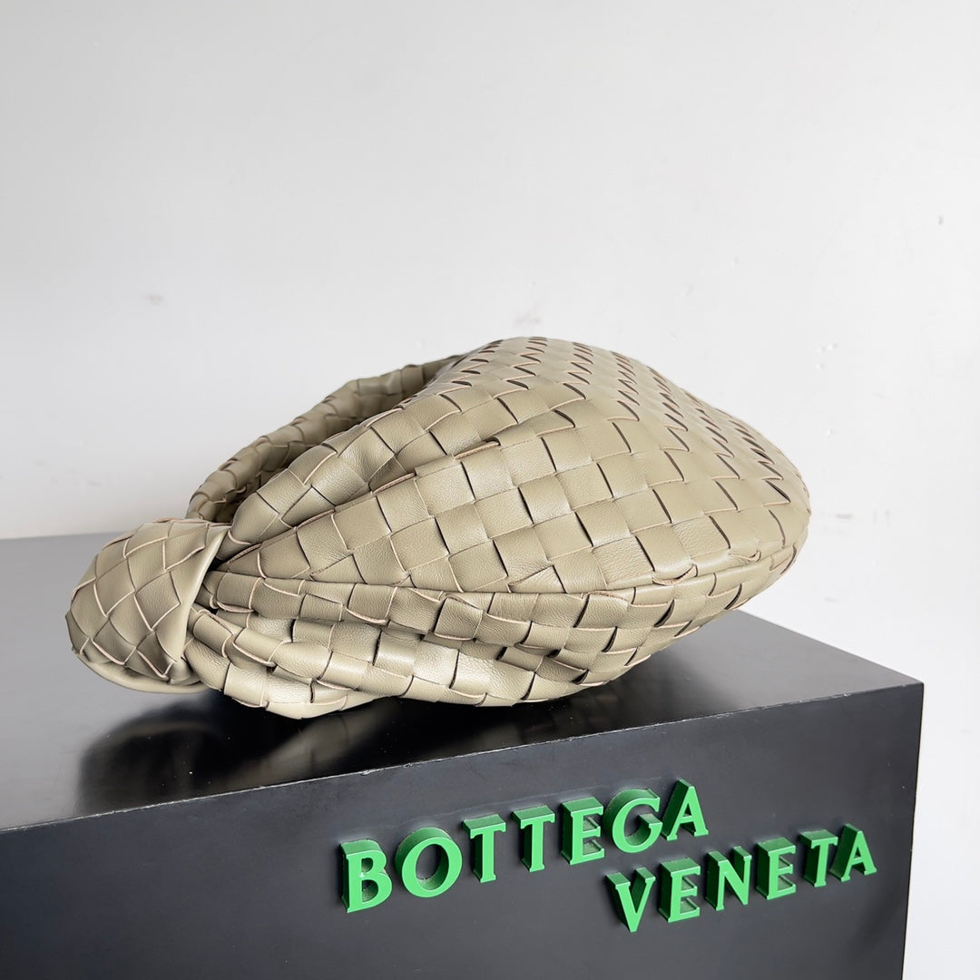 Bottega Veneta Jodie Medium Taupe 690225
