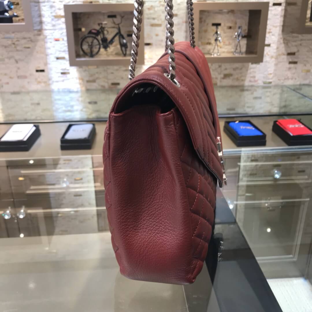 ys l 440115 enveloppe 31cm calfskin win red