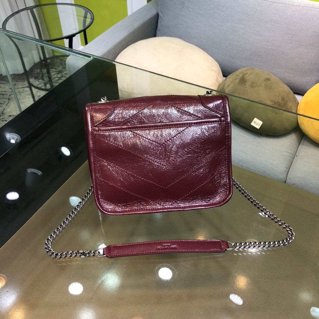 ys l 583103 niki musette bag 19cm maroon
