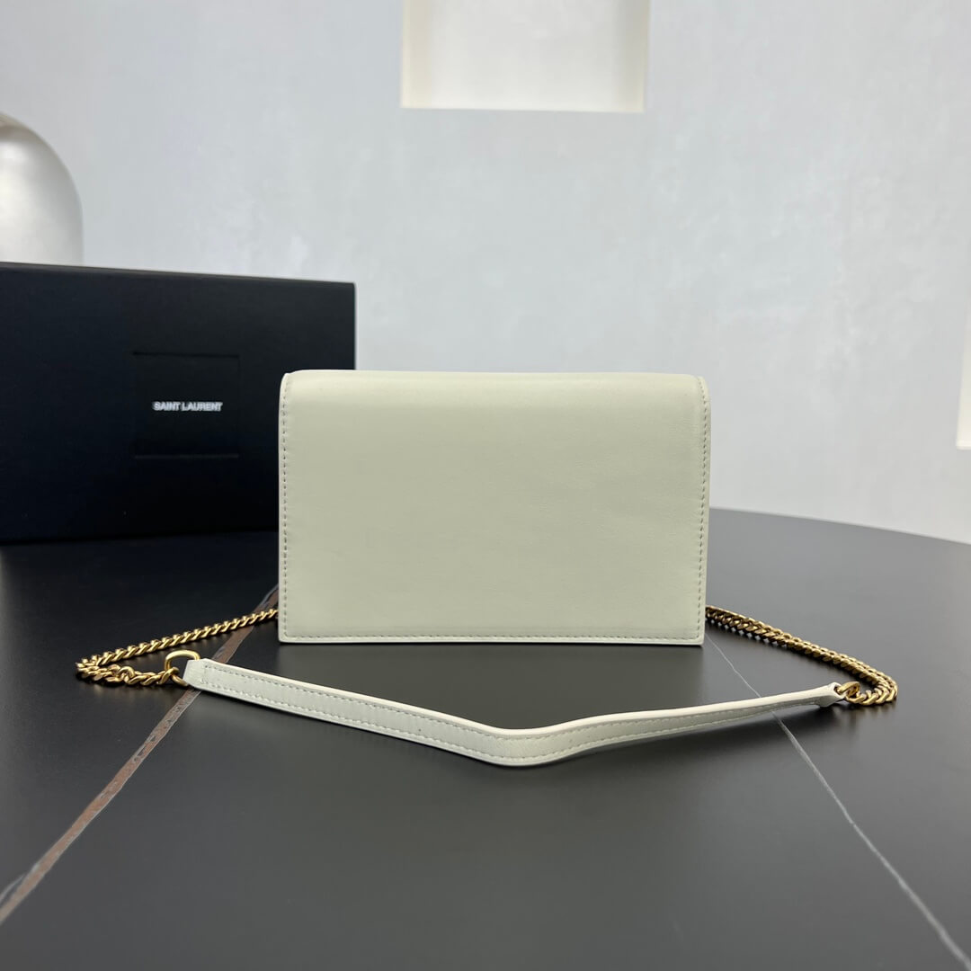 ys l 743050 le cassandre clutch bag 19cm white