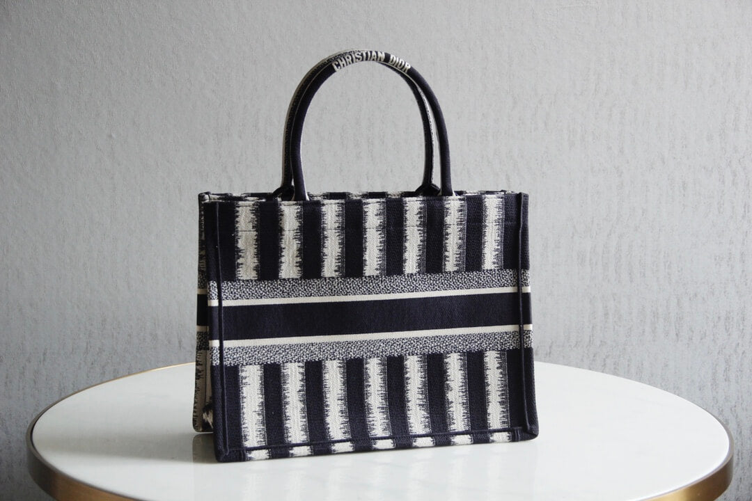 DO1286 Book bag Tote Embroidery 36.5cm 41.5cm Handbag black and white
