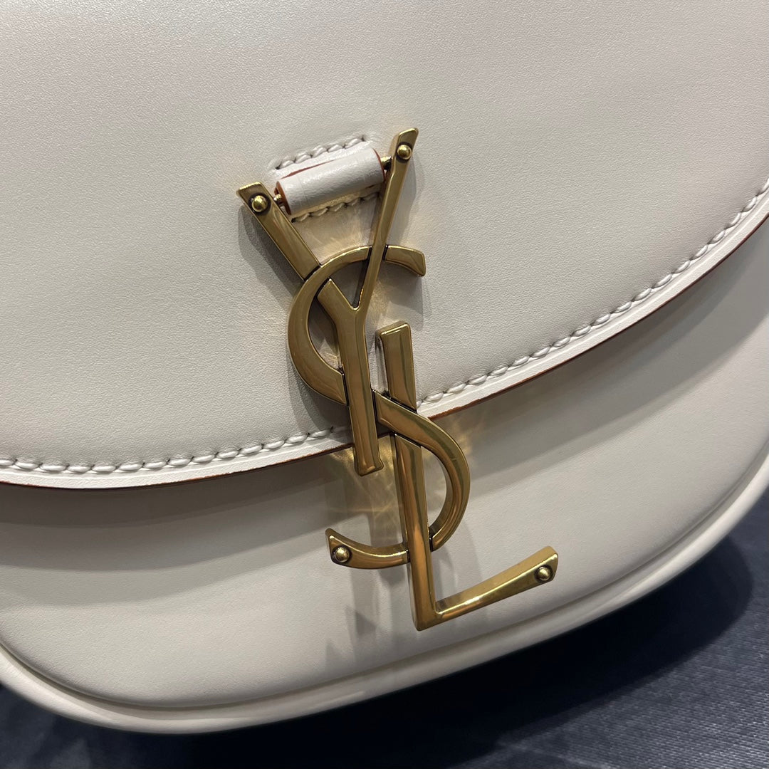 YSL5561240940 KAIA SMALL Saddle bag white gold hardware 619740