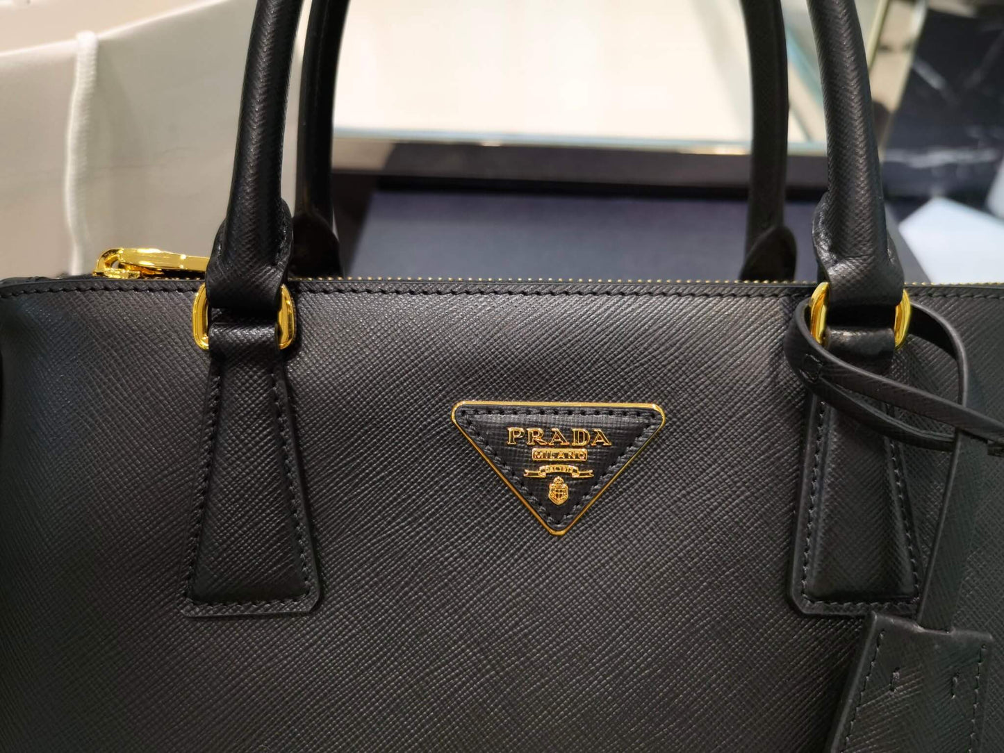 PRA 1BA863 28cm Galleria Handbag shoulder bag black