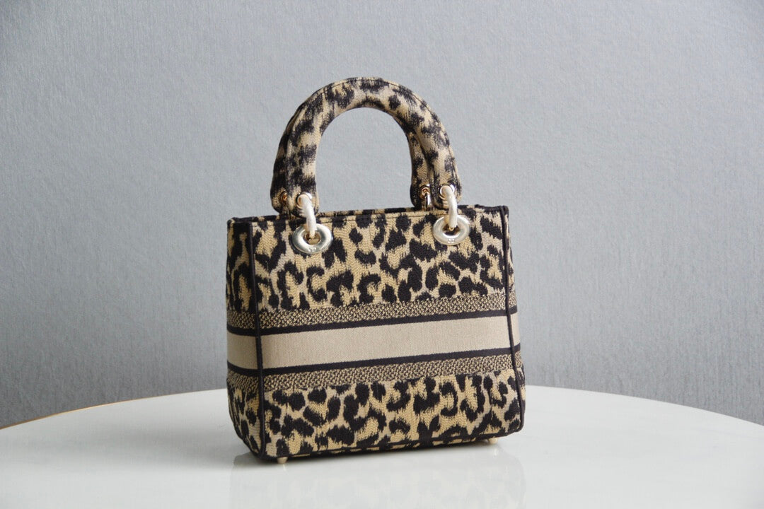 DO 44532 Lady D-Lite Handbag shoulder bag cross body bags mini 17cm  24cm Leopard Print light yellow