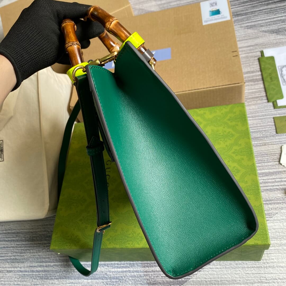 GC 660195 DIANA Bamboo joint tote cowhide green Embossing 27cm