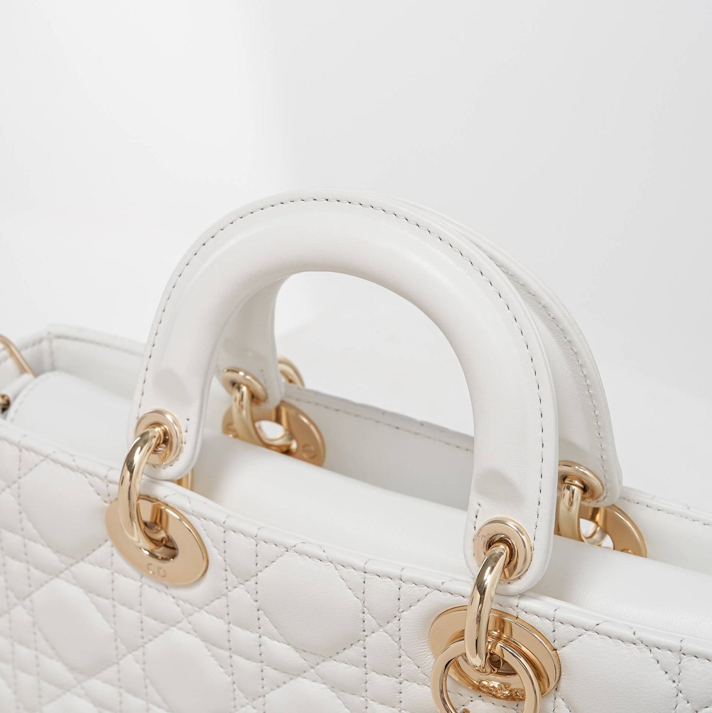 DO 8015 Lady D-Joy Handbag Pearl White 26cm